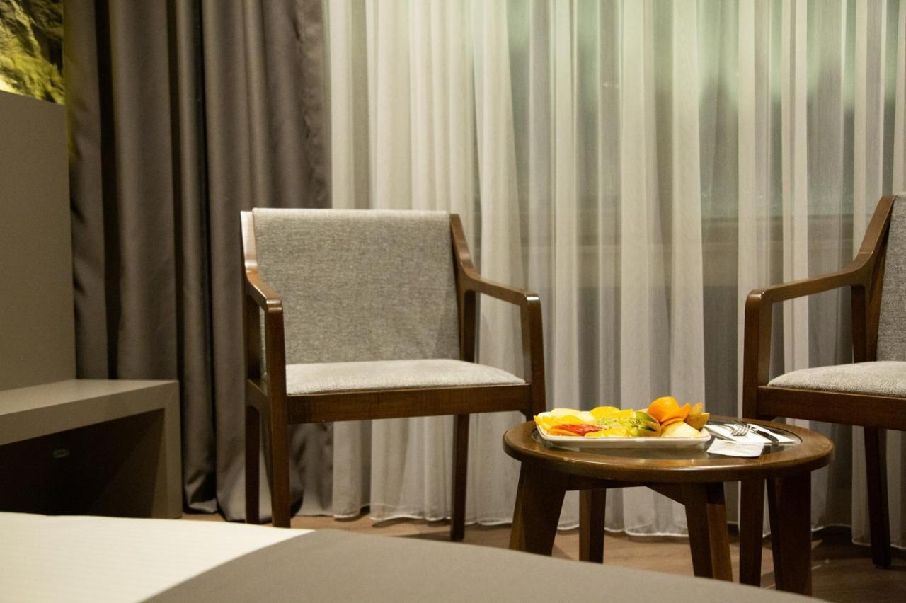The Erzurum Hotel מראה חיצוני תמונה